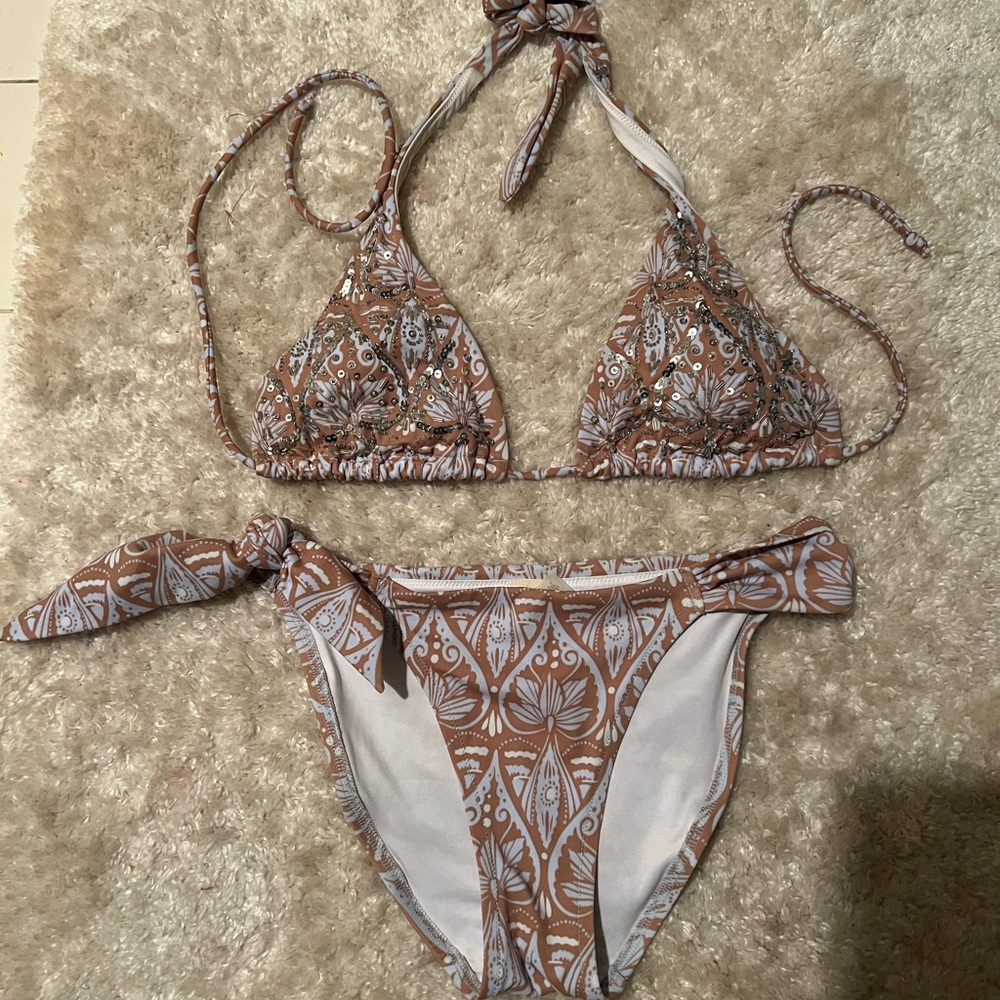 Victoria's Secret Tan and White Paisley Print Triangle Bikini